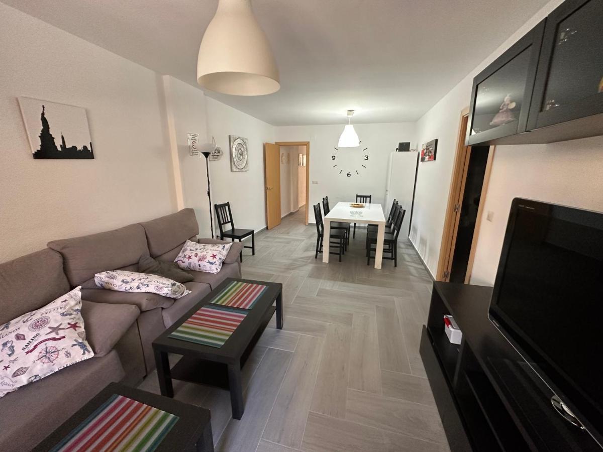 פואנגירולה Gran Apartamento Centrico Y Muy Cerca De La Playa מראה חיצוני תמונה