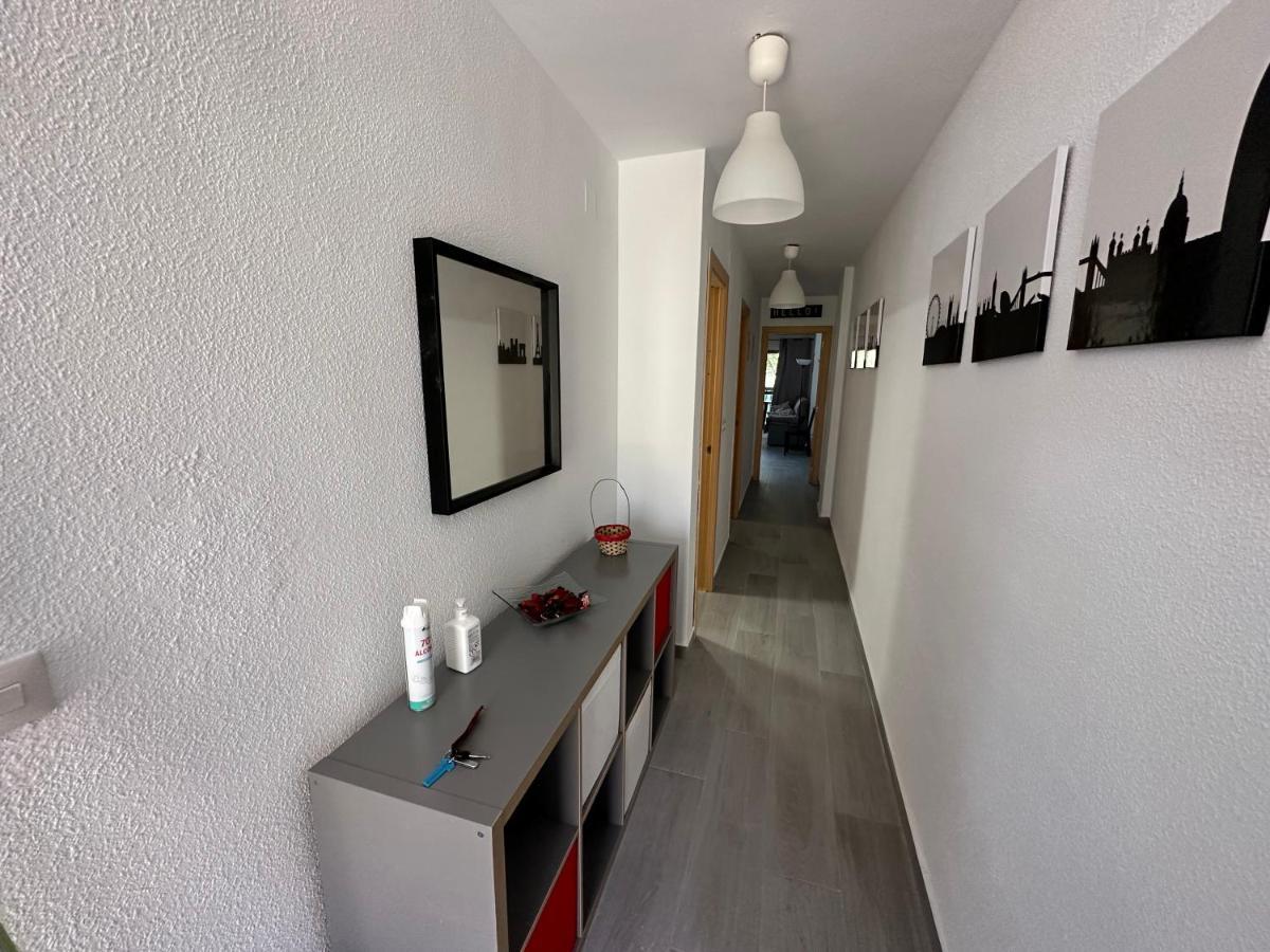 פואנגירולה Gran Apartamento Centrico Y Muy Cerca De La Playa מראה חיצוני תמונה