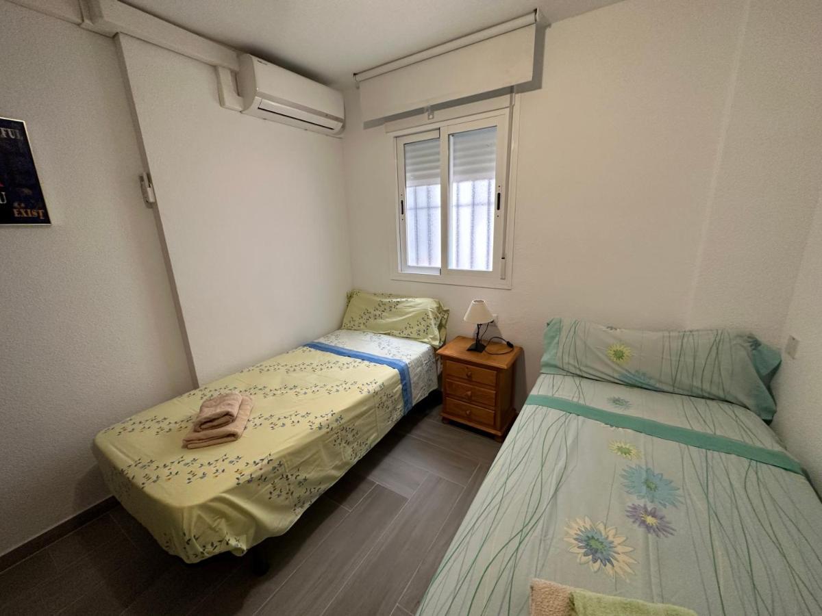 פואנגירולה Gran Apartamento Centrico Y Muy Cerca De La Playa מראה חיצוני תמונה